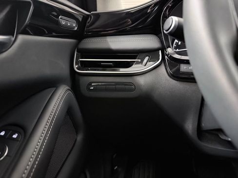 Certified 2025 INFINITI QX60 Pure FWD image 22