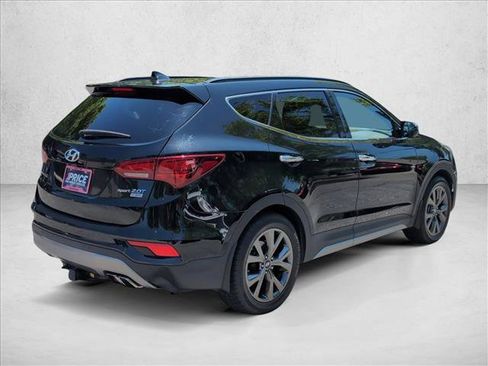Used 2017 Hyundai Santa Fe Sport w/ 2.0T Ultimate Tech Package 05 FWD image 5