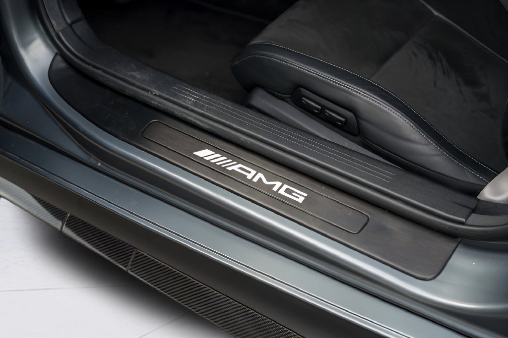 Used 2020 Mercedes-Benz AMG GT R image 40