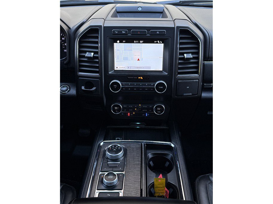 Used 2019 Ford Expedition Limited AWD/4WD image 18