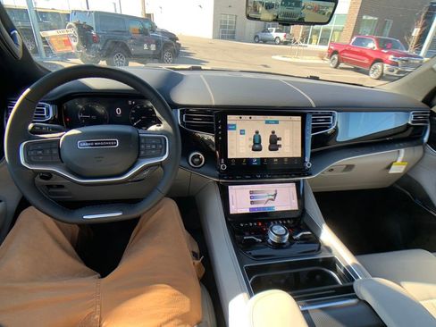 New 2026 Jeep Grand Wagoneer L Summit AWD/4WD image 12