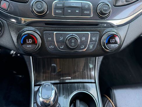 Used 2020 Chevrolet Impala Premier FWD image 15