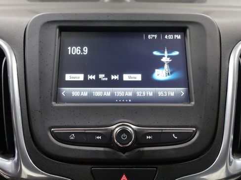 Used 2018 Chevrolet Equinox LS FWD image 27