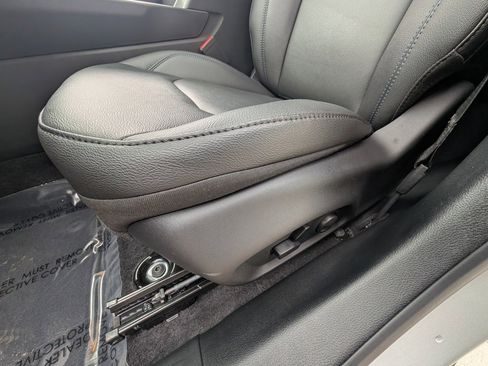 New 2025 Jeep Compass Limited w/ Sun & Sound Group image 15