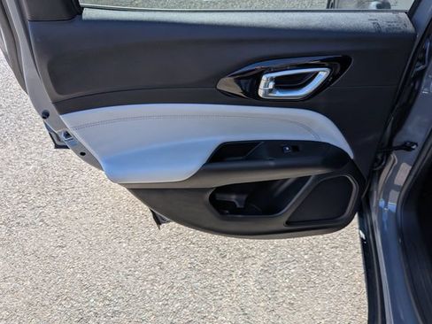 Certified 2022 Jeep Compass Limited AWD/4WD image 21