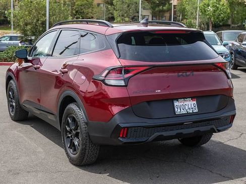 Certified 2025 Kia Sportage X-Pro AWD/4WD image 5