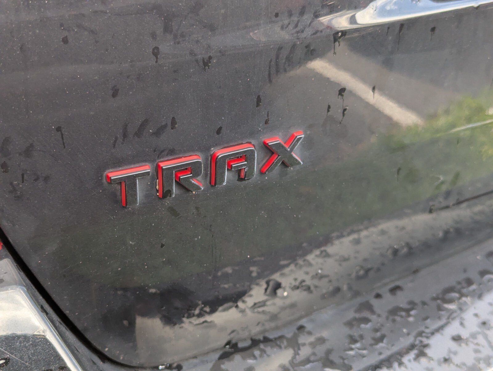 Used 2021 Chevrolet Trax LT w/ Redline Edition AWD/4WD image 23