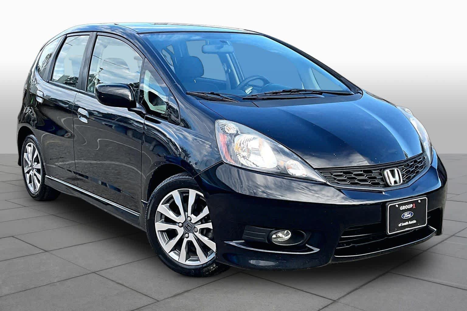 Used 2013 Honda Fit Sport image 3