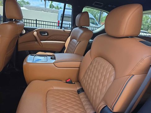 Certified 2024 INFINITI QX80 Sensory AWD/4WD image 15