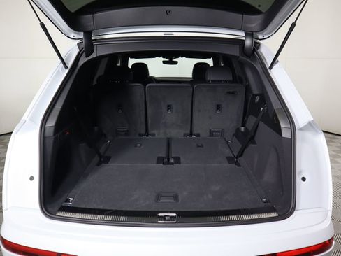 Used 2026 Audi Q7 3.0T Premium Plus w/ Premium Plus Package image 32