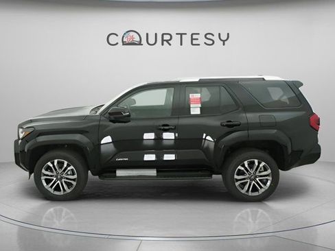Used 2026 Toyota 4Runner Limited image 3