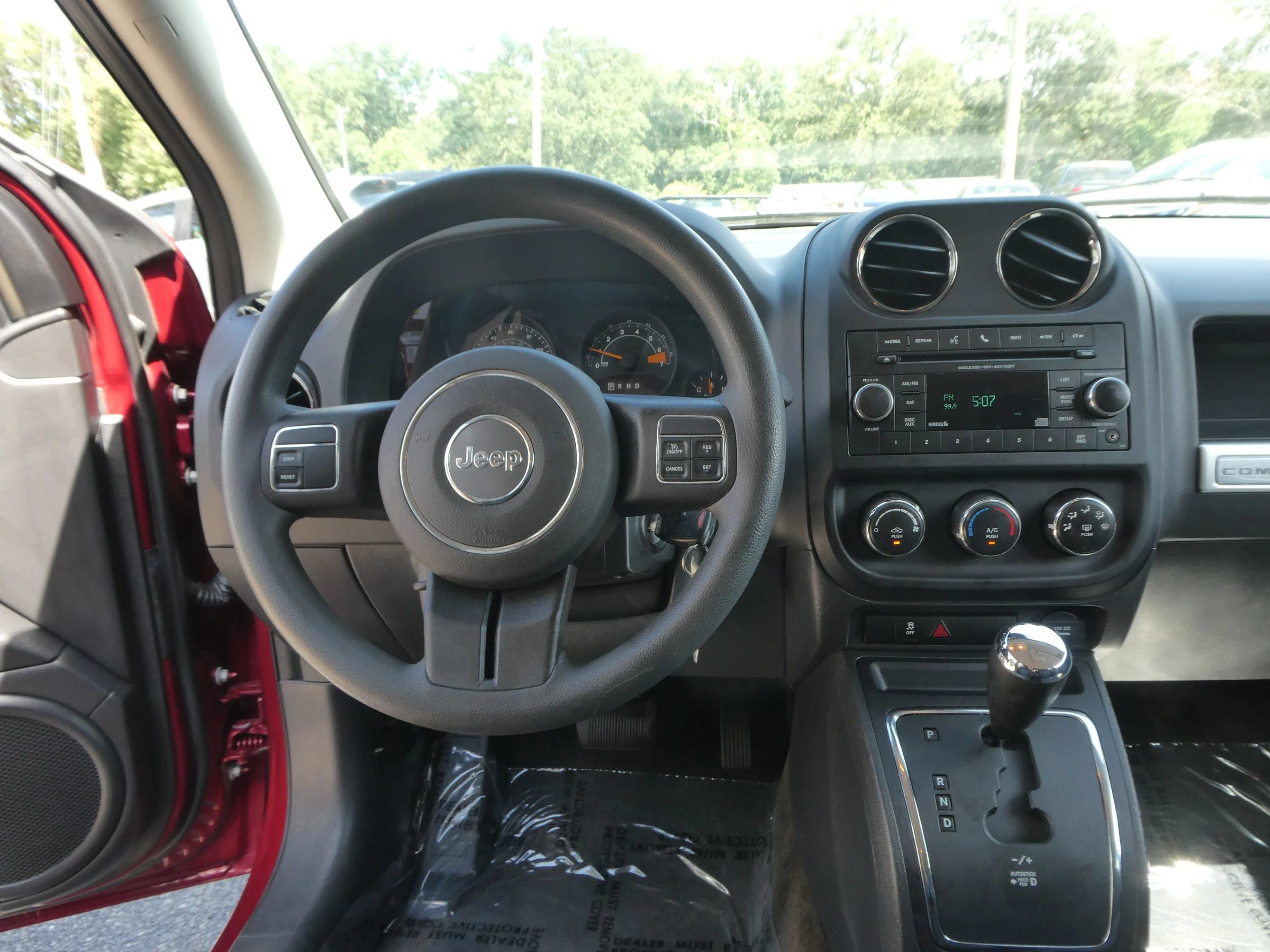Used 2015 Jeep Compass Sport w/ Power Value Group FWD image 13