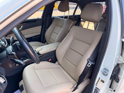 Used 2011 Mercedes-Benz E 350 Sedan image 12