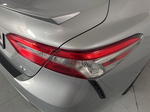 Used 2019 Toyota Camry SE w/ Carpet Mat Package FWD image 44