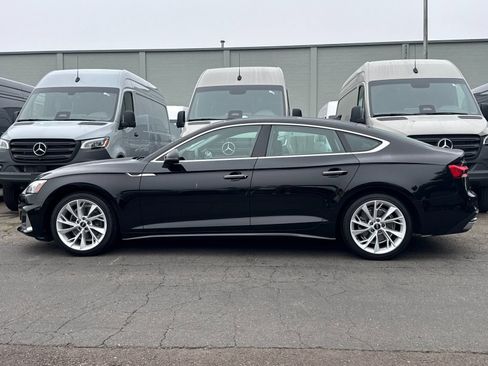 Used 2022 Audi A5 2.0T Premium image 7