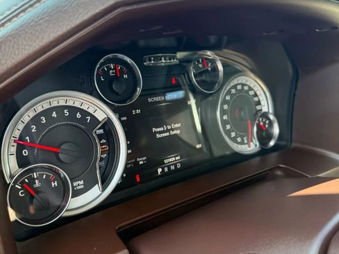 Used 2014 RAM 2500 Laramie w/ Convenience Group image 27