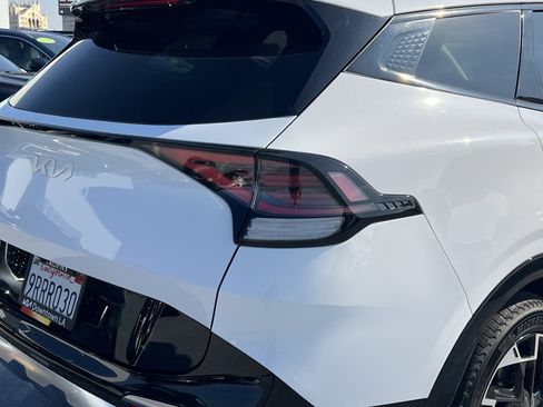 Certified 2024 Kia Sportage SX image 18