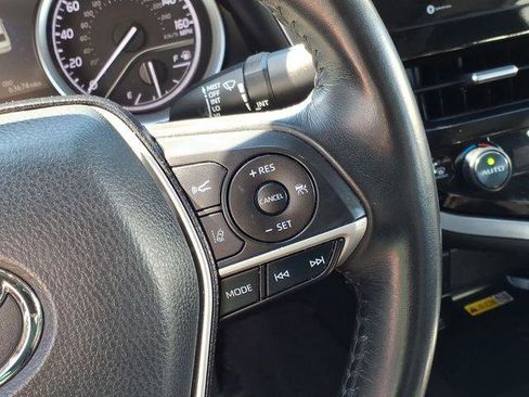 Certified 2023 Toyota Camry XLE FWD image 20