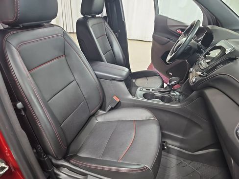 Certified 2022 Chevrolet Equinox RS w/ RS Leather Package AWD/4WD image 13