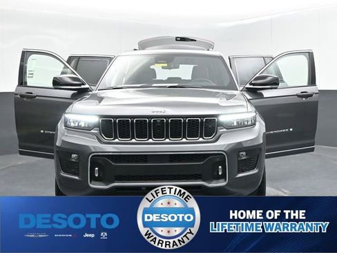 New 2025 Jeep Grand Cherokee Overland w/ Adv Protech Group III AWD/4WD image 35