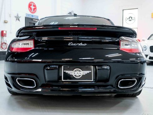 Used 2012 Porsche 911 Turbo image 6