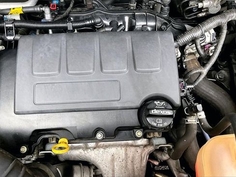 Used 2020 Buick Encore Preferred w/ Safety Package image 28