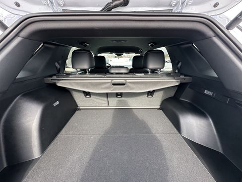 New 2026 Chevrolet Equinox ACTIV w/ Convenience Package III image 33