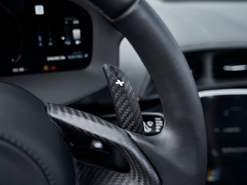 Used 2025 McLaren Artura Spider image 54