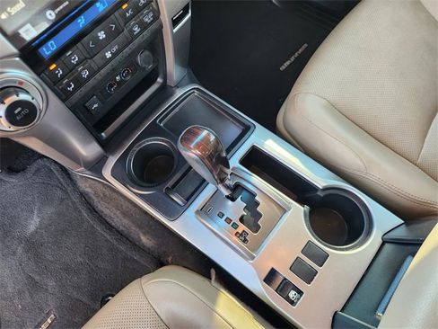 Used 2022 Toyota 4Runner Limited image 19