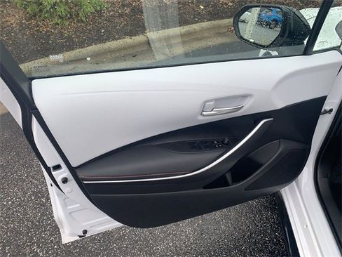 Used 2025 Toyota Corolla FX image 17