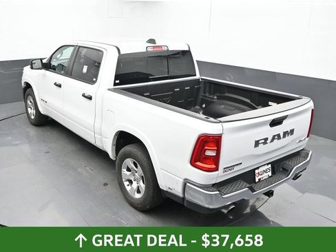 Used 2025 RAM 1500 Big Horn AWD/4WD image 48