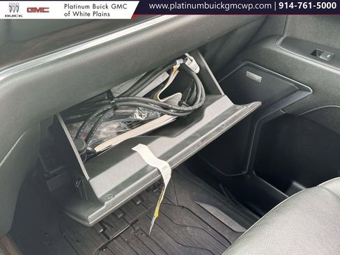 Used 2023 GMC Sierra 1500 SLT w/ SLT Premium Package image 31