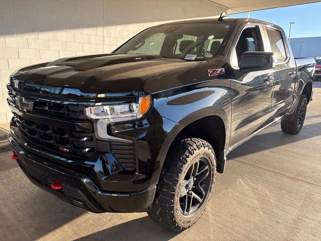 Used 2023 Chevrolet Silverado 1500 LT Trail Boss AWD/4WD image 10