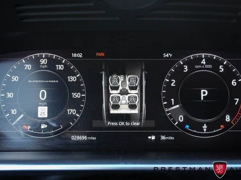 Used 2018 Land Rover Range Rover Sport Supercharged AWD/4WD image 29