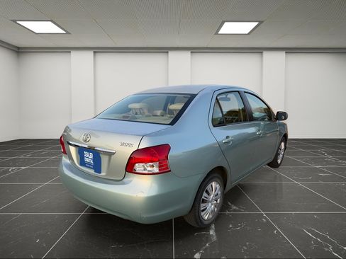 Used 2008 Toyota Yaris Sedan FWD image 1