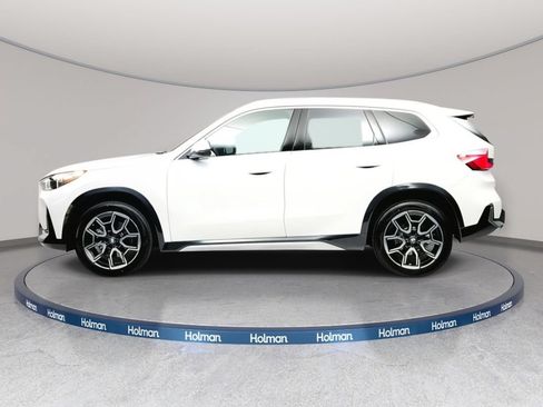 Used 2026 BMW X1 xDrive28i AWD/4WD image 2