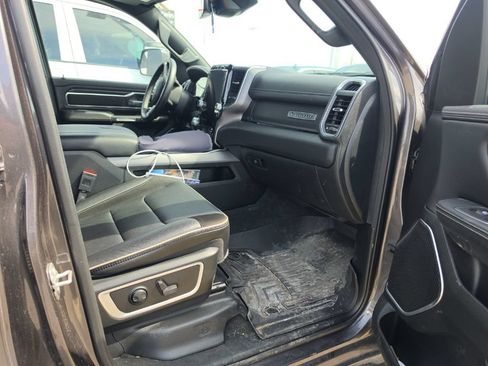 Used 2023 RAM 1500 Laramie AWD/4WD image 8