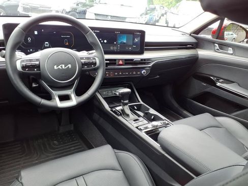 Used 2025 Kia K5 EX FWD image 5