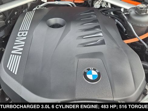 Used 2026 BMW X5 xDrive50e AWD/4WD image 19