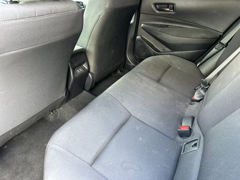 Used 2025 Toyota Corolla LE image 11