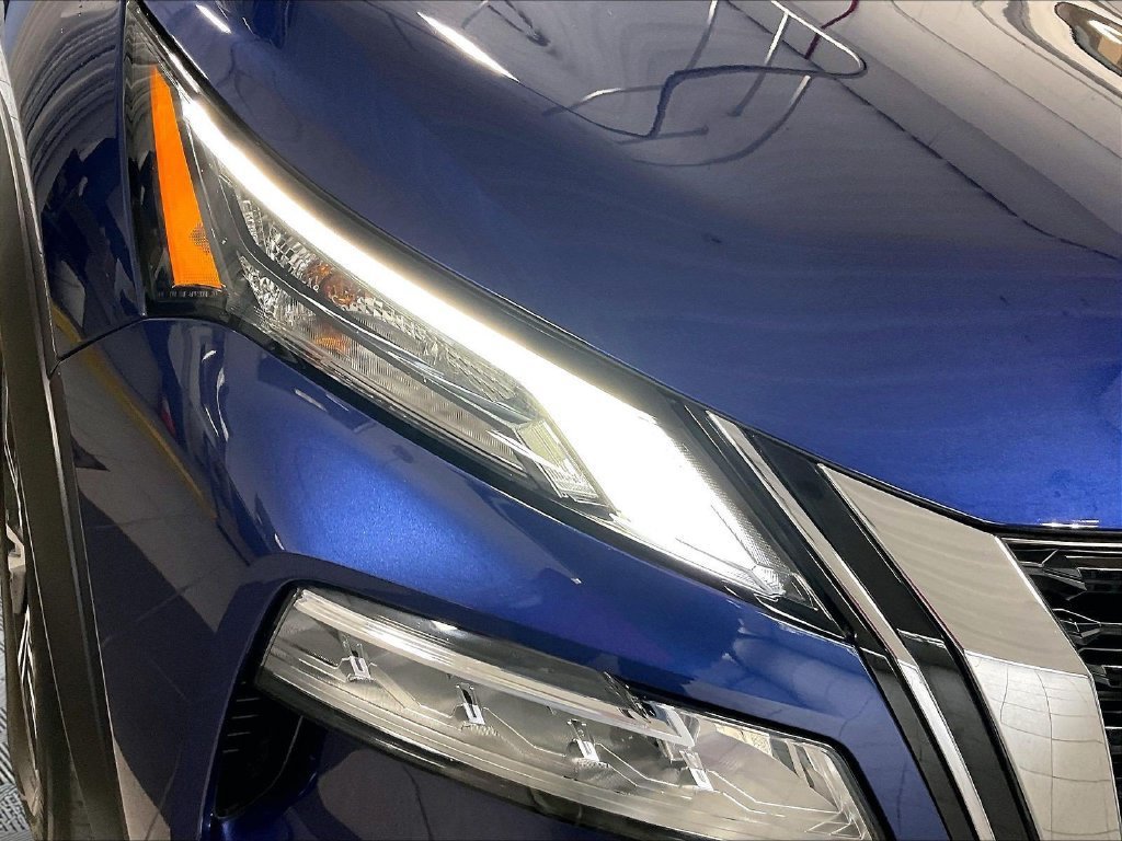 Certified 2023 Nissan Rogue SV w/ SV Premium B Package AWD/4WD image 33