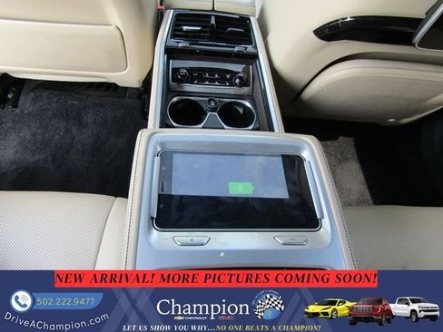 Used 2017 BMW M760i xDrive AWD/4WD image 10