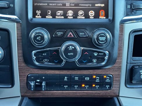Used 2016 RAM 2500 Laramie w/ Sport Appearance Group AWD/4WD image 33