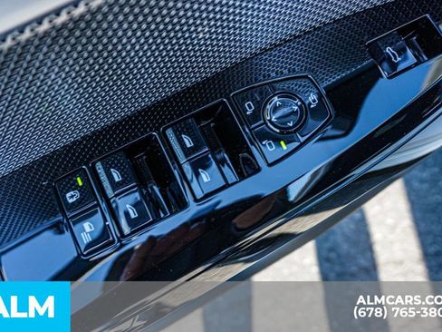 Used 2023 BMW 740i image 53