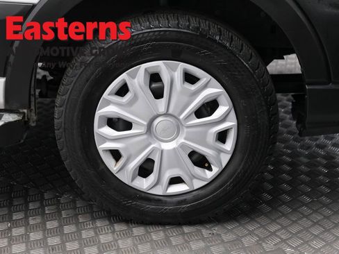 Used 2024 Ford Transit 250 Low Roof w/ Exterior Upgrade Package image 28