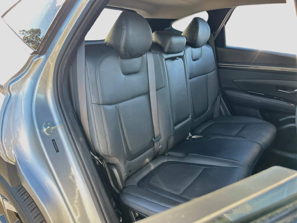 Used 2023 Hyundai Tucson Limited w/ Cargo Package FWD image 27