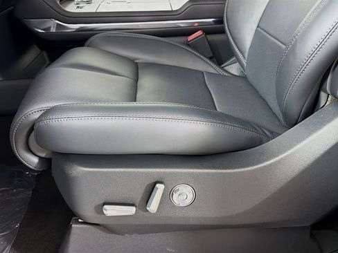 New 2026 Lincoln Navigator Reserve w/ Jet Appearance Package AWD/4WD image 20