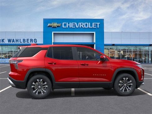 New 2026 Chevrolet Equinox LT w/ LPO, Floor Liner Package image 5