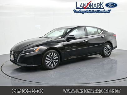 Used 2024 Nissan Altima 2.5 SV