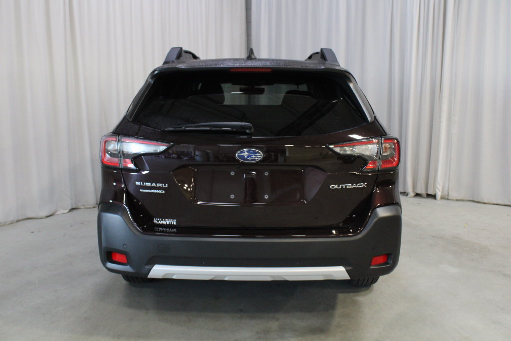 Used 2024 Subaru Outback Limited AWD/4WD image 26